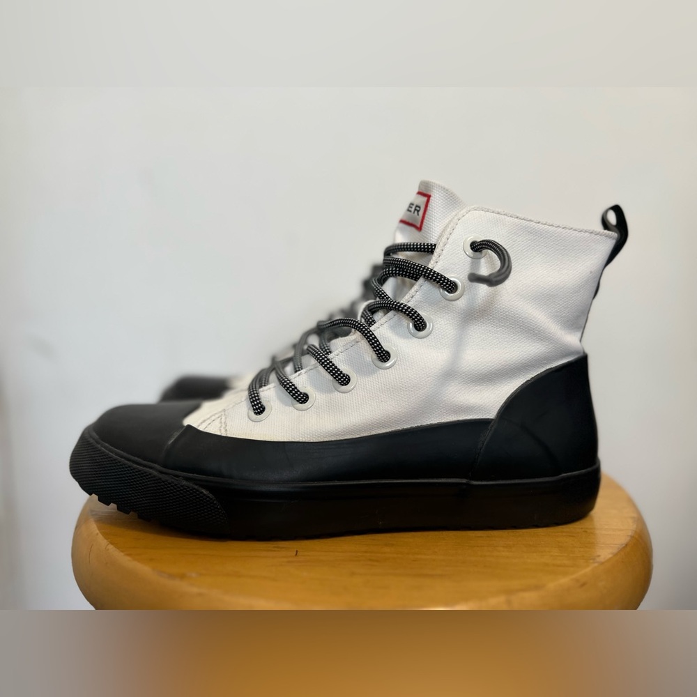 Hunter Black and White Women's Sneakers